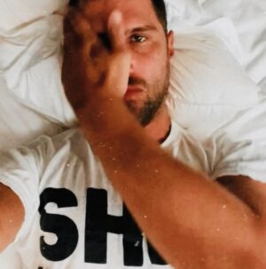 Seth Bogart Instagram - It’s my bday please give me attention and money 😇 pic by @lamasdolorosa