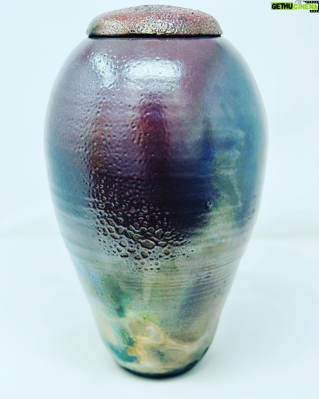 Seth Rogen Instagram - I made these vases and urns and then we did a Raku firing at @gbclayhousepasadena and the results are FUCKING COOL.