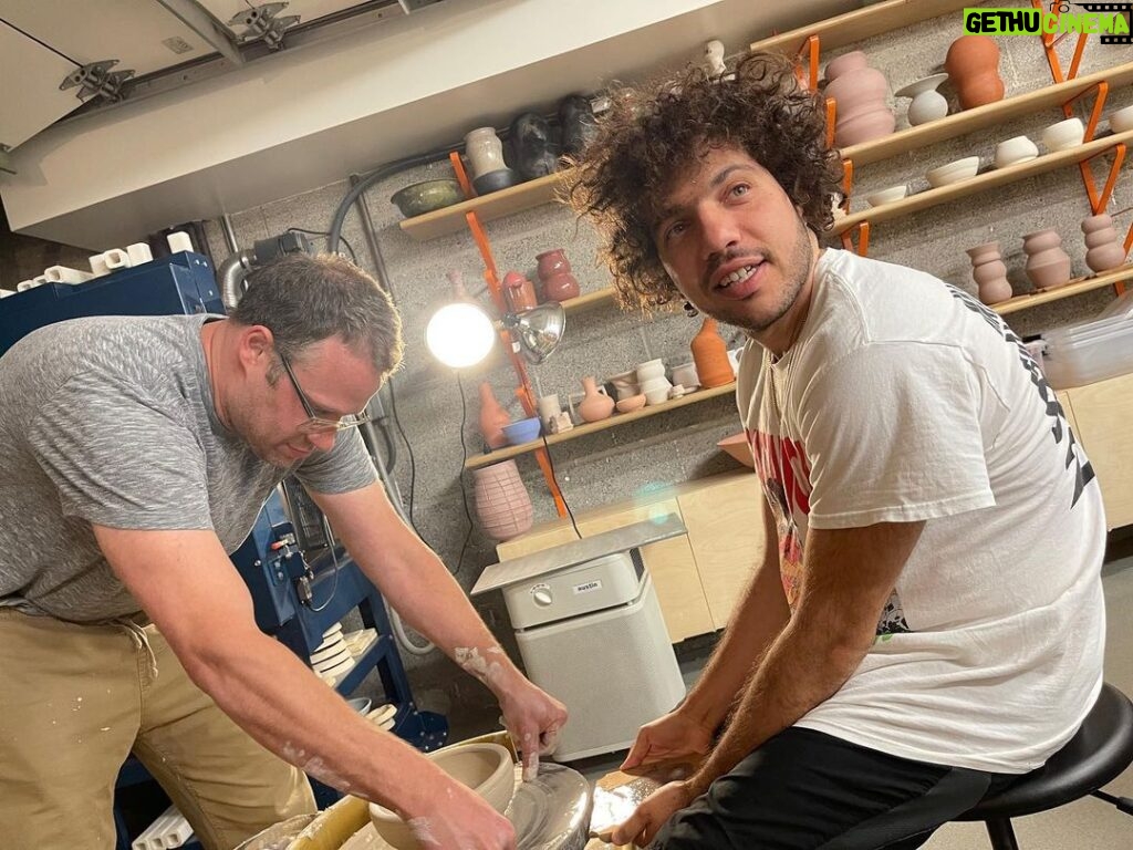 Seth Rogen Instagram - Private lessons available in exchange for hamburgers.
