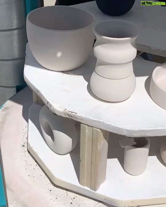 Seth Rogen Instagram - I had an incredible time doing a raku firing this weekend at @gbclayhousepasadena and I’m thrilled I didn’t burn my face off. (Thank you @tina_p_ for your great camera work!) I’ll post more results as I take pics!