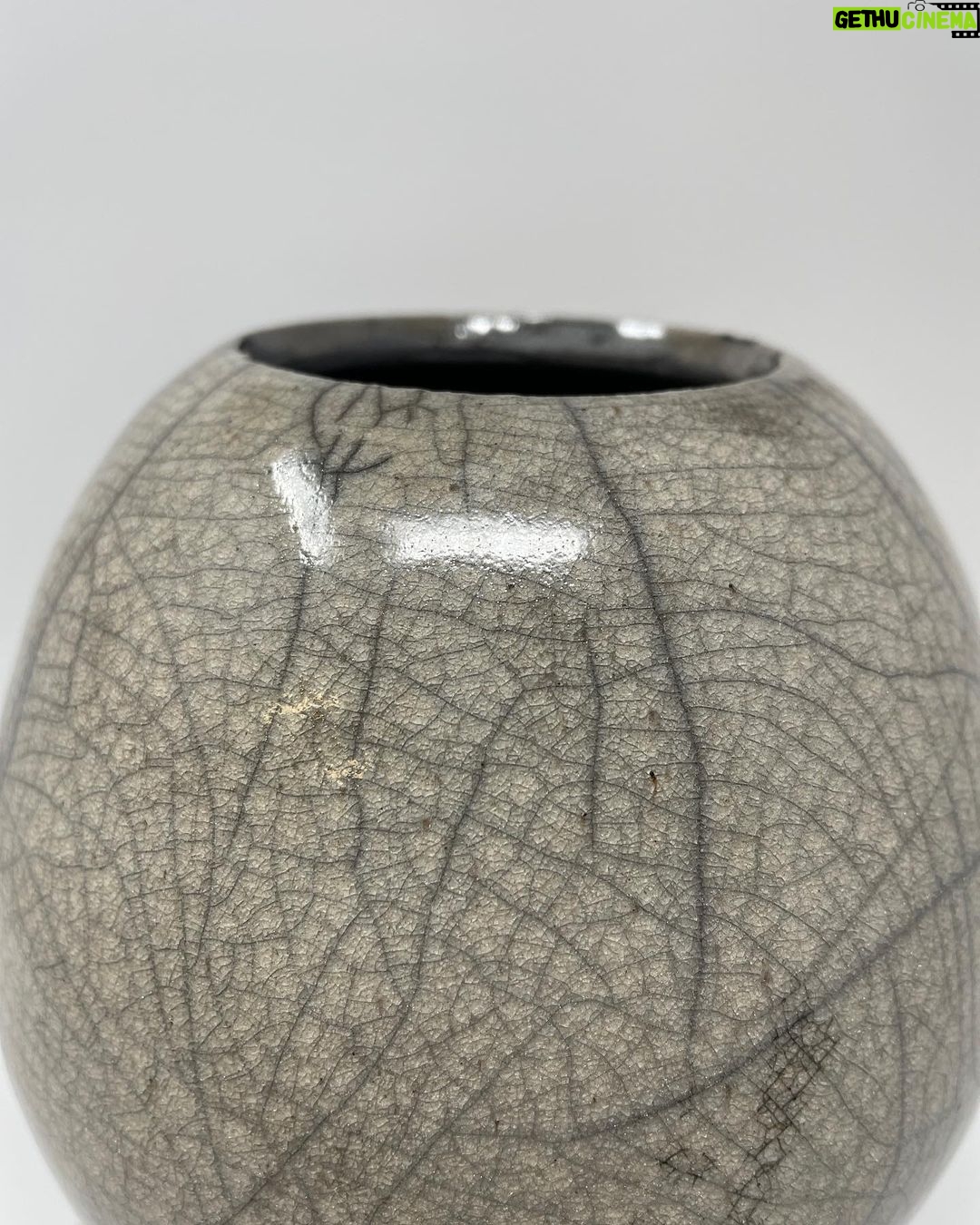 Seth Rogen Instagram - I had an incredible time doing a raku firing this weekend at @gbclayhousepasadena and I’m thrilled I didn’t burn my face off. (Thank you @tina_p_ for your great camera work!) I’ll post more results as I take pics!