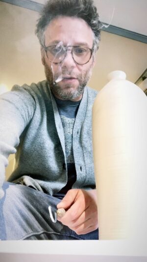Seth Rogen Instagram - Trimming