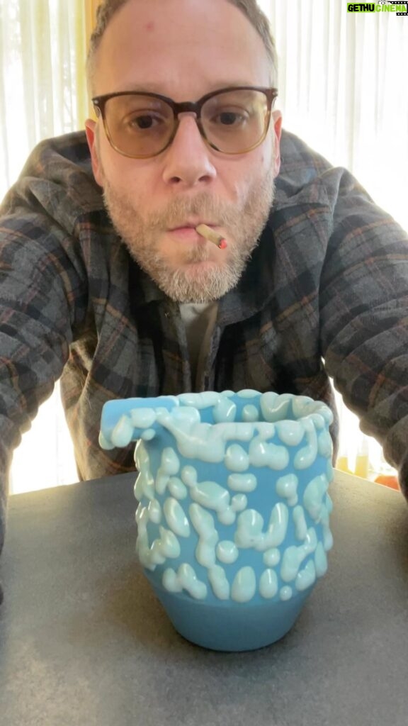 Seth Rogen Instagram - New Gloopy Ashtray from Houseplant… in BLUE!!! https://bit.ly/3DRrW30