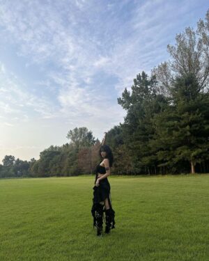 Seulgi Instagram - Chill kill 🏹🌙