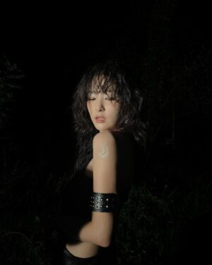 Seulgi Instagram - Chill kill 🏹🌙