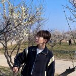 Seungkwan Instagram - April shower🩵