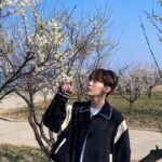Seungkwan Instagram - April shower🩵