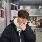 Seungkwan Instagram – 파이팅도 식후경🍔