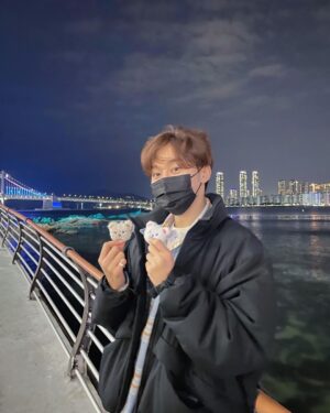 Seungkwan Instagram - 부산✌️