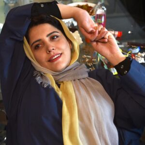 Shabnam Ghorbani Instagram - سارای دغل باز 

#ملکه_گدایان
📸: @heliyarezaee ♥️
