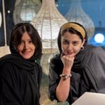 Shabnam Ghorbani Instagram - نه تولدشه نه هیچ چیز دیگه فقط خواستم بگم ، ایشون یکی از کسایی که خیلی باهاش میخندم پردیس عاشق توپ شیطونکه و از صد فرسخی تشخیصش میده 🤦🏻‍♀️ @pardisahmadiyeh