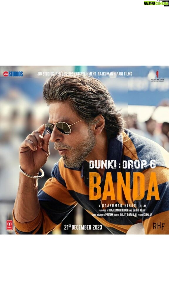 Shah Rukh Khan Instagram - Tum jo maang loge dil toh yeh jaan dega banda….vaadon ka iraadon ka aur apne yaaron ka yaar. Aur ek aur yaar @diljitdosanjh paaji ne is gaane mein jaan bhar di hai. Thank u and love u paaji for making Hardy a banda for everyone to love. #DunkiDrop6 - #Banda song out now! #Dunki releasing worldwide in cinemas on Thursday, 21st December, 2023.