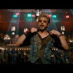 Shah Rukh Khan Instagram - All work and no joy makes handsome a dull boy. Let Daddy show u how it’s done... disco jazz blues saare bhool jaa... desi beat pe bas jhool jaa... #NotRamaiyaVastavaiya Extended Version Out Now. Watch #Jawan in cinemas - in Hindi, Tamil & Telugu.
