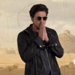 Shah Rukh Khan Instagram – Laltu ho ya London,
Dunki dekhne jana kar lo done..
So go and watch Hardy and his yaar,
With your family, friends and pyaar!

Book your tickets! 

#Dunki in cinemas now!