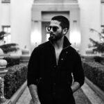 Shahid Kapoor Instagram – Old school vibe munde di