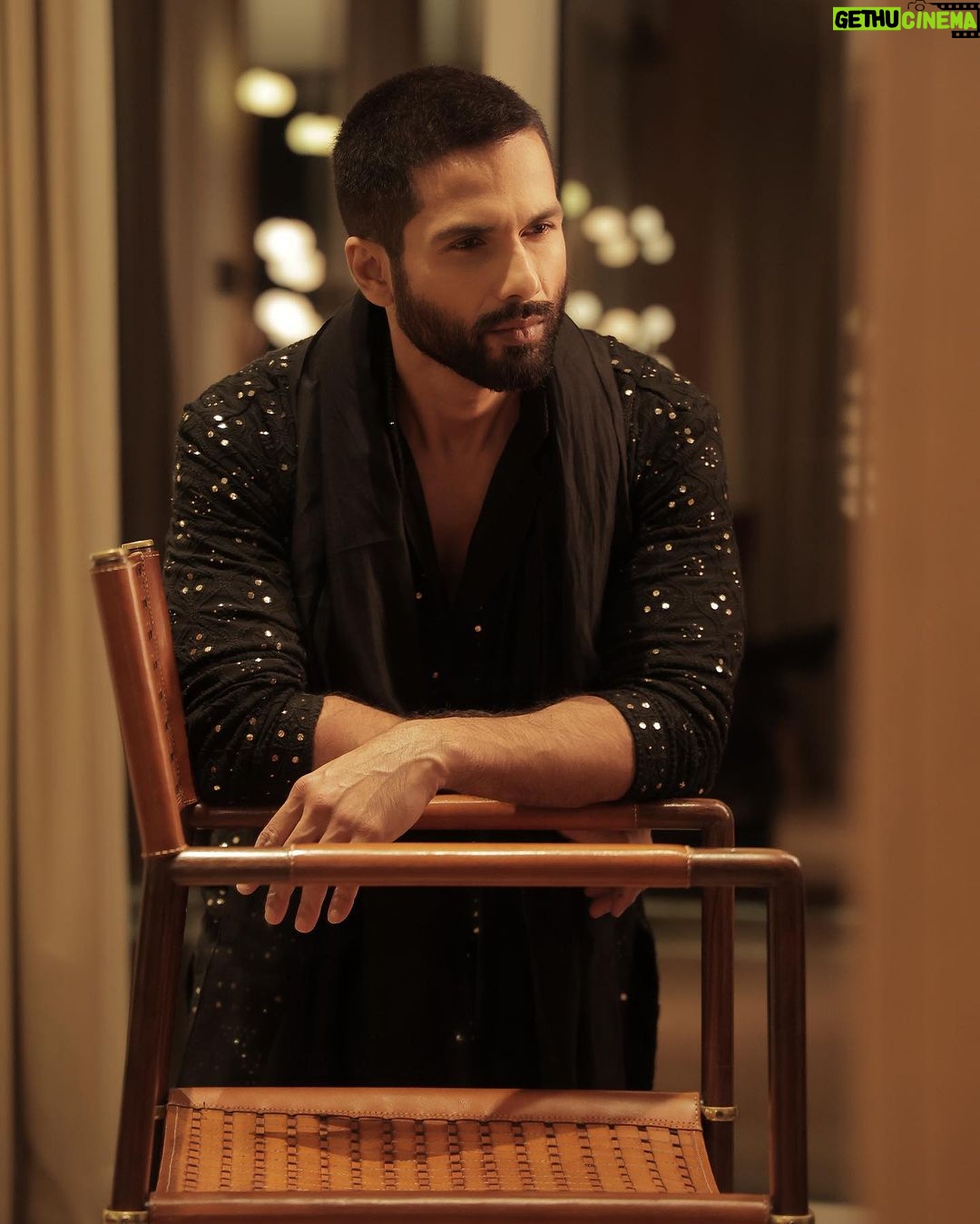 Shahid Kapoor Instagram - Mauja Hi Mauja 💥💯
