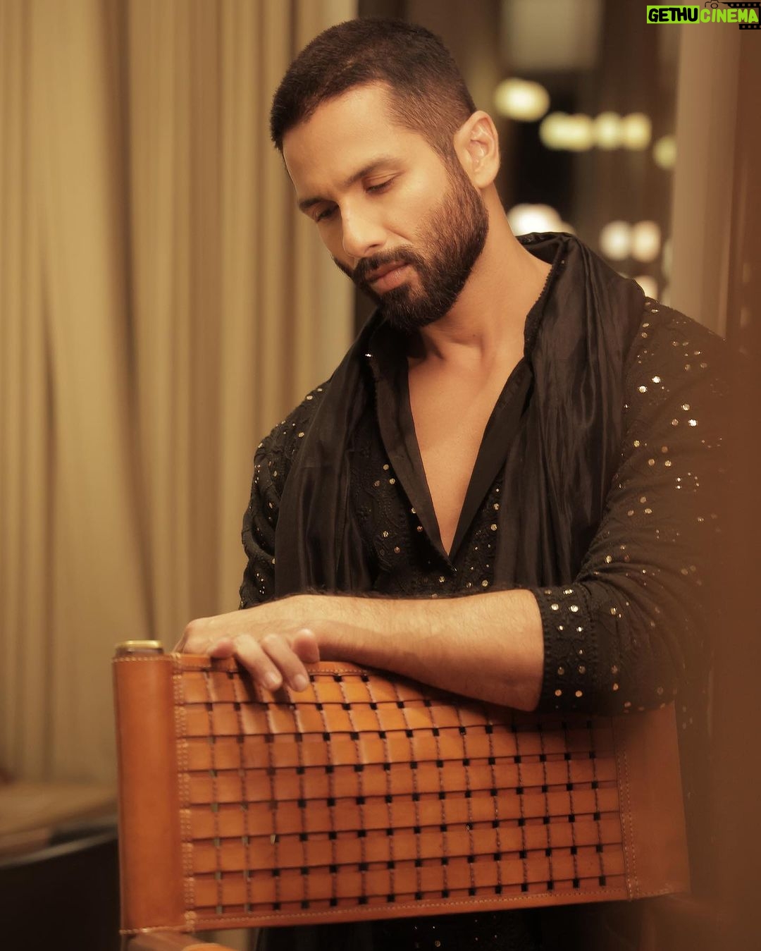 Shahid Kapoor Instagram - Mauja Hi Mauja 💥💯