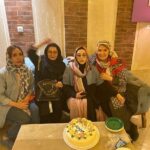Shahin Taslimi Instagram – سرِ صحنه #سريال_ميانبر #تولد #بهنوش_بختیاری 🎂
_____________________________
#شهين_تسليمي #بهنوش_بختیاری #رضاشفيعي_جم #ميانبر #سريال #طنز #كمدي #تلويزيون #سينما #ايران #بازيگران #پشت_صحنه #تولدت_مبارک #بازيگران #بازيگران_زن #بازيگران_ايراني Tehran, Iran