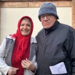 Shahin Taslimi Instagram - این عکسو خیلییی دوست دارم چون در کنار اقای زرین دست عزیز ثبت شده. یکی از بزرگترین فیلمبردارهای ایران. #فیلمبرداری #سینما #تلویزیون #علیرضازرین_دست #شهین_تسلیمی #فیلم
