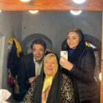 Shahin Taslimi Instagram - تو این روزهای قشنگ برفی ما سرکاریم تا شما از دیدن فیلم های ما لذت ببرین🫠 #شهین_تسلیمی #سریال #تلویزیون #سینما #بازیگران_محبوب #زمستان #برف❄