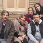 Shahin Taslimi Instagram - هنرمندفرهیخته،با سواد،انسانی مهربان، صبور ،باشخصیت وتکرار نشدنی .نمیدانم دروصف این بازیگرتوانا چه بنویسم زبانم قاصر است .هر روز داریم از باغ هنر مندان یک گل از دست میدهیم.آخرین کارم با ایشون بچه مهندس ۴ بودچقدر این مرد قابل احترام بود روحش شاد به خوانواده محترمش وبه ديگر هنر مندان تسلیت میگویم .انشاالله خداوند صبر عطا کند😭😭😭😭😭 #شهين_تسليمي #تسليت #هنرمندان#هنرمندان_ایرانی