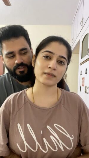 Shambhavy gurumoorthy Instagram - 🤪Man vs: wife 🫢 

#husbandandwife #realcouple #trending #instagood #instamood #wifeattrocities #wife #couplegoals #couplereels #vipmovie #dhanush #amalapaul #tamilreels #funnyvideos #funnymemes #funnyreels #happy #goodvibes