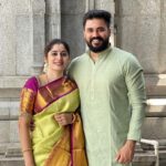 Shambhavy gurumoorthy Instagram - Happy Diwali to all 🥰♥️ #sam&prasi #diwali #treditional #festival #realcouple #trending #love #temple #cultural #treditionalwear #husbandandwife #happylife #happyday #familytime #wedding Sri Vengeeswarar Temple