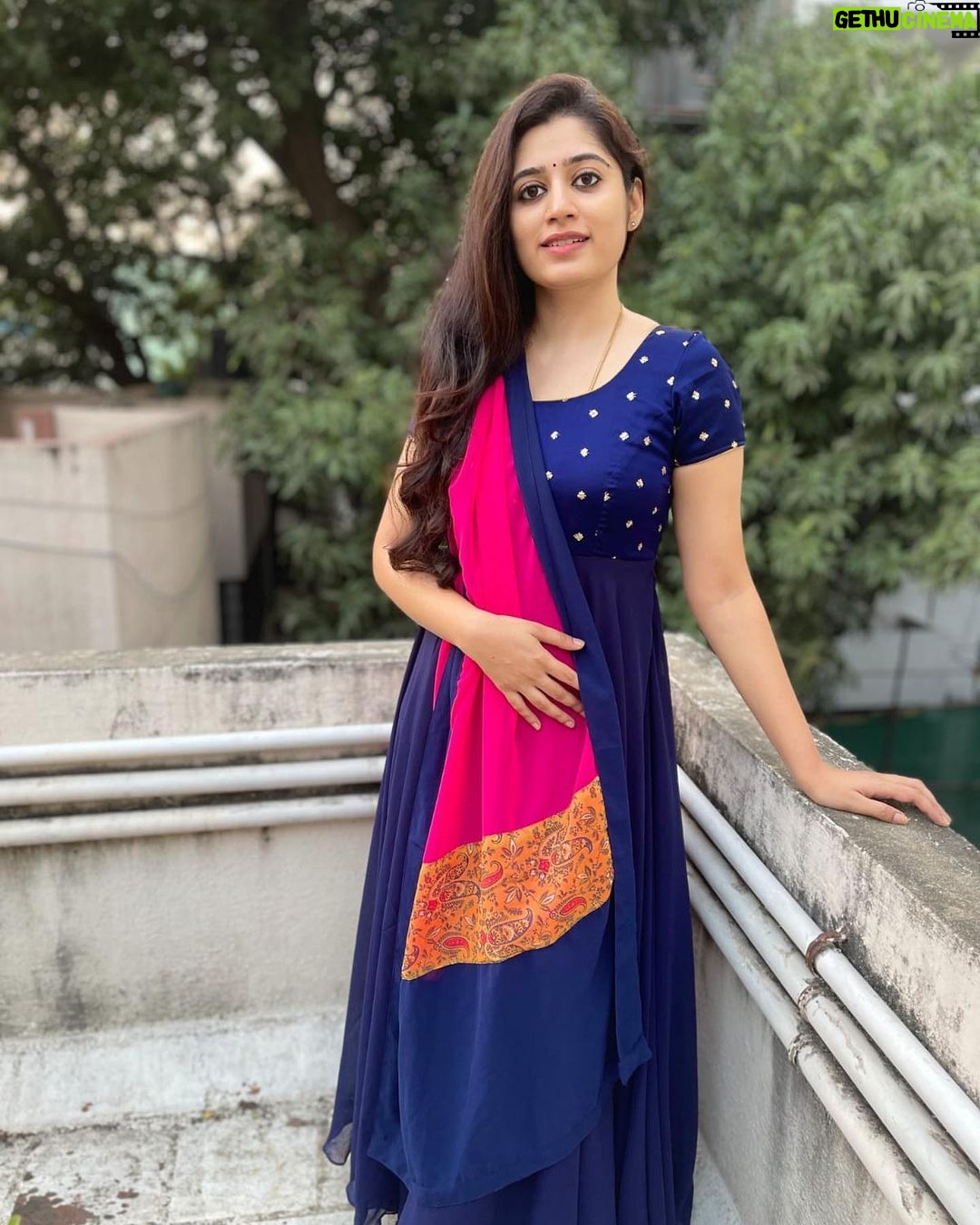 Shambhavy gurumoorthy Instagram - Make a statement !! effortlessly chic and comfortable 🌸 Salwar from : @petals.chennaiii #trending #instagood #instamood #sam&prasi #instafashion #salwarsuits #smile #positivity #positivethoughts #simplicity #traditionalwear #salwarkameez #loveforfashion #besimple #beunique #chic #ethnicwear #ethinicstyle #beconfident #tamilponnu #telugu #bebeautiful#nofilter #nomakeup #nofilter Chennai, India