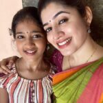 Shambhavy gurumoorthy Instagram – One with the Sevanthi team🌷

#trendingpost #instagood #instagram #instaphoto #tamilserial #sevanthiserial #suntv #geminitv #goodvibes #goodtimes #shootinglife #tamilactress #workday # nofilter #nomakeup Chennai, India