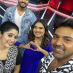 Shambhavy gurumoorthy Instagram - ✨Ranjithame season3✨ @shambhavy_gurumoorthy_official @nandanloganathan @vr_vickyroshan #priyamanathozhionsuntv #ilakkiyaserial