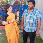 Shambhavy gurumoorthy Instagram - Ivanni Naku chaala mamulu vishyam 😍🤣 #rameshbhuvanagiri #sadhana #serial #trending #trendingreels #comedy #funnytime#telugucomedy #reels #reeit #funnyreels #friendship