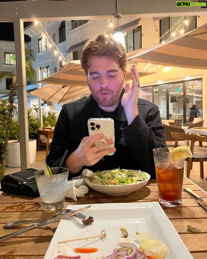 Shane Dawson Instagram - I call this the “Caught Ignoring My Fiancé” collection.