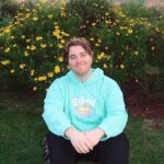 Shane Dawson Instagram - I like having his name on my chest so the zero people that hit on me know that I’m taken. 💪🏻🐷👍🏻 New Ryland hoodie and pink pig cup up now on my merch site! (link in bio) ❤️