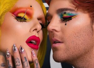 Shane Dawson Instagram - this is the pic i was gonna post on launch day but then everything broke so i didn’t get a chance to. i love this makeup look so much. thank u @lipsticknick for bringing our palettes to life!!