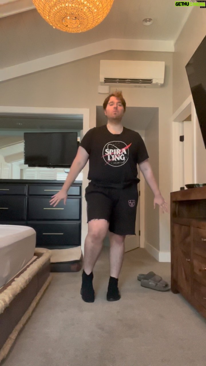 Shane Dawson Instagram - It’s hard being an athlete.
