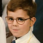 Shane Dawson Instagram - Happy Mother’s Day mom. Sorry I didn’t grow up to have magic powers and I’m sorry I always seemed like I was up to something. Love you so much. 🙏🏻❤️