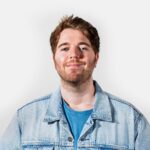 Shane Dawson Instagram - First time I’ve had my picture taken in a long time and I didn’t even have a panic attack :) Thank you @colbyy for making me feel so comfortable ❤️ I call these pics “my submission to host Ellen”. Ps. New Podcast this Monday! See u there!!
