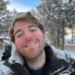 Shane Dawson Instagram - Happy New Year☃️❄️❤️ I can genuinely say I’ve never felt happier and more at home in the snow.