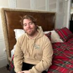 Shane Dawson Instagram - Well, at least I’m honest❤️ 🙌🏻 Black Friday Merch Out Now! Link In Bio! If you don’t watch the pod these designs might not make sense. Or they make PERFECT sense because the GROWERS of the world have always needed an association and I’m proud to give them one. 🙏🏻