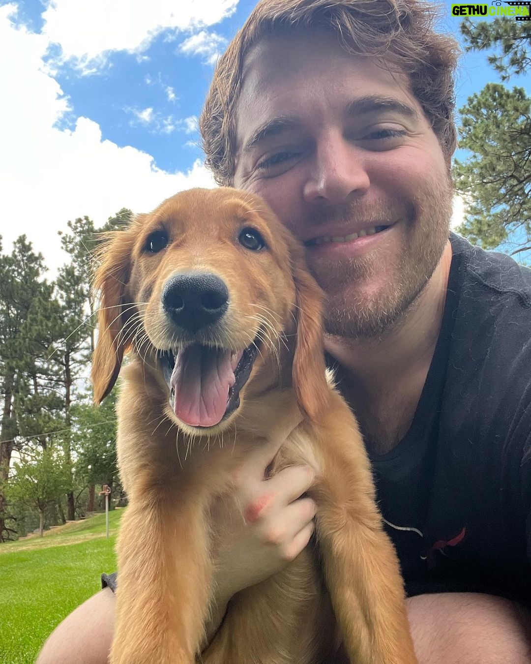 Shane Dawson Instagram - The best Birthday ever :,)❤️This is Riley Adams Dawson, code name RAD! We love her so much already!! I can’t wait for you to meet her! Her personality is funny and I’m so proud of her every time she does literally anything. Is this what 34 feels like?
