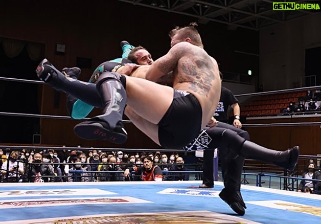 Shane Veryzer Instagram - He's gonna! He's gonna!! BUUUUUST!!!! #tankbusta #tmdk
