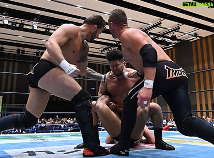 Shane Veryzer Instagram - Slip, Slap, Slop (though none of them bods sloppy 😉😉) #TMDK