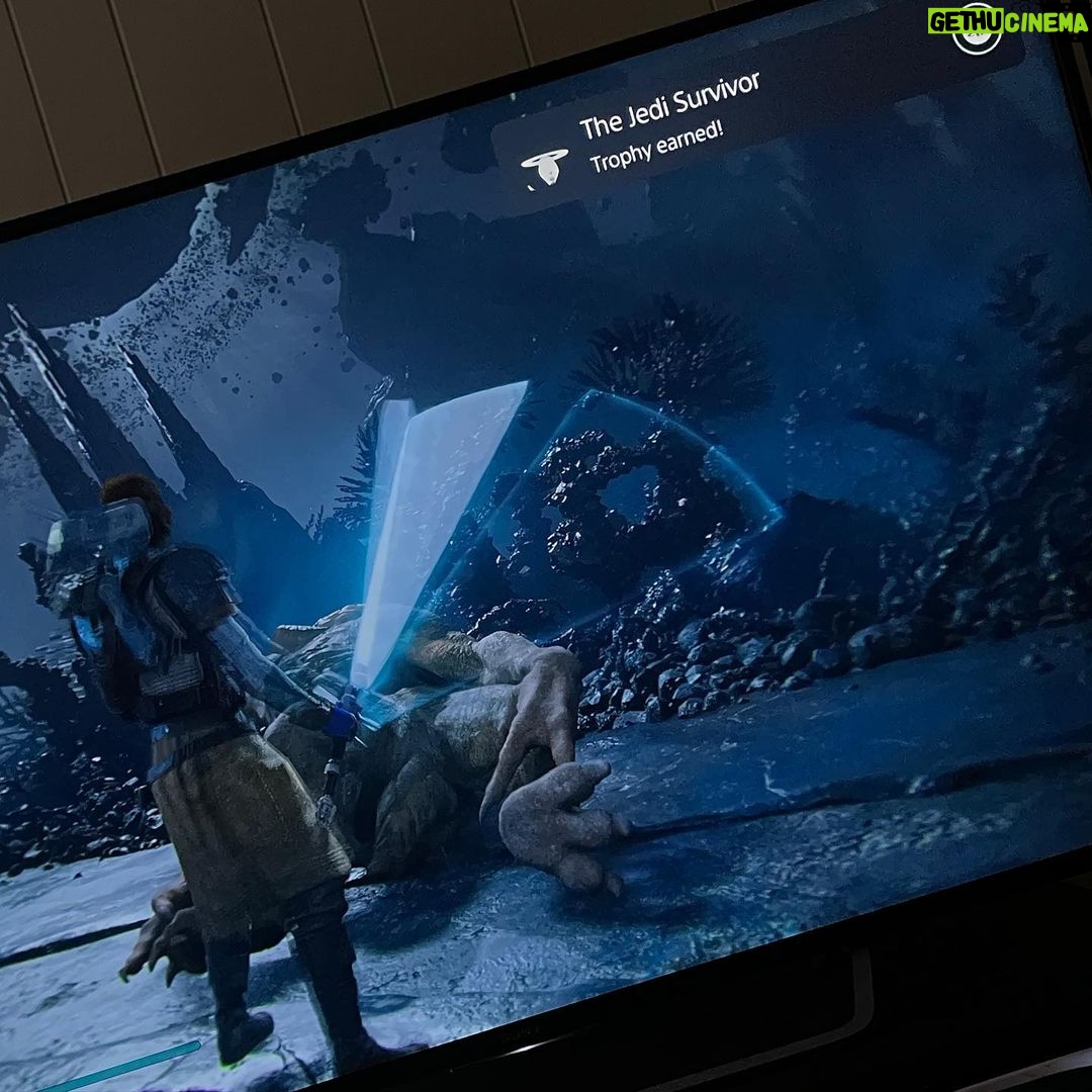 Shane Veryzer Instagram - We did it! Jedi master over here. #jedisurvivor #mrplatinum #ps5