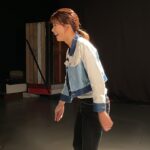 Shang-Fei Wang Instagram - 忙碌的過完了2022 感謝2022勇敢的自己 踏出了嶄新的一步 2023要越來越好 不論什麼 全力以赴 - 來寫未來2023年的劇本，做自己的主角 照著劇本走 一切幸福一切快樂🔥🫶🏻 #謝謝帶給成長的你們 #持續燃燒 #2023哈囉哈囉