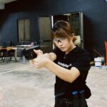 Shang-Fei Wang Instagram - 忙碌的過完了2022 感謝2022勇敢的自己 踏出了嶄新的一步 2023要越來越好 不論什麼 全力以赴 - 來寫未來2023年的劇本，做自己的主角 照著劇本走 一切幸福一切快樂🔥🫶🏻 #謝謝帶給成長的你們 #持續燃燒 #2023哈囉哈囉