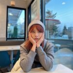 Shang-Fei Wang Instagram - 轉念的重要性 - 很奇妙 有時候人會陷在一個情緒裡走不出來 開始讓自己變成偶像劇裡的悲情角色 然後無法抽離 或許這是必經之路 但如果你換個角度想、換個視角、換個方法 你一定會感受到 事情開始如你所願