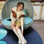 Shang-Fei Wang Instagram - 12月到了 一整年最喜歡的月份💛 - BTW恭喜Att 4 fun Amai 新門市開幕🥳 Shoes @amaitw #christmas #december