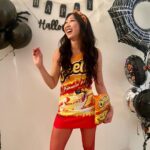 Shannon Dang Instagram - It ain't easy bein' cheesy.