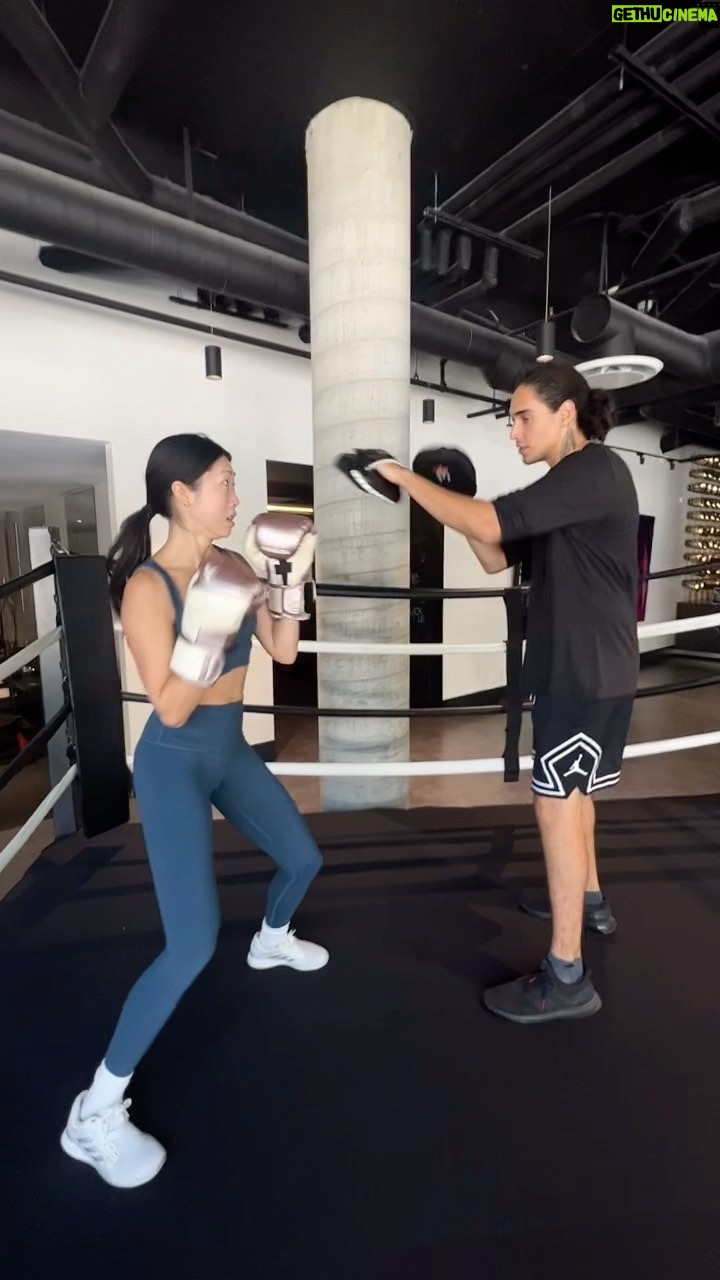Shannon Dang Instagram - When your comfort zone is ignored and @charlieharkey gives your first 40 combo in half n hour. I asked to stop at 20 and again at 30 but he don't listen 🫠Thanks for the push Charlieee 🤙🏼 @rumbleboxing #therapy