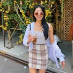 Shannon Dang Instagram - Aimless coffee walks spark joy 🤍 New York City